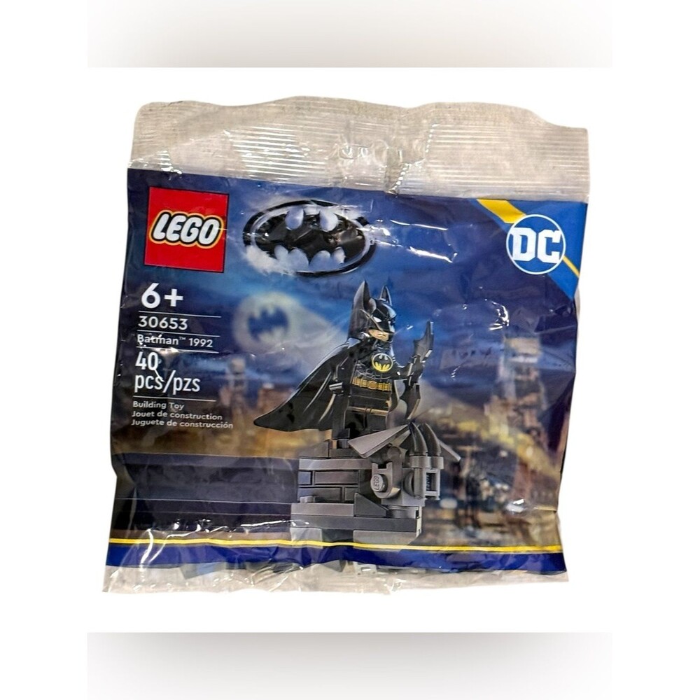 LEGO Super Heroes DC Batman 1992 Polybag Set 30653. 40-piece Set. NEW IN BAG.
